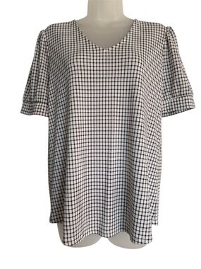 Adrianna Papell Black and White Checked V-Neck Top size Medium